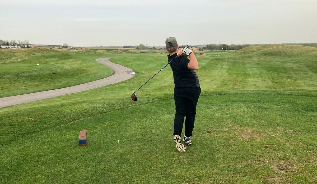PE Golf Student